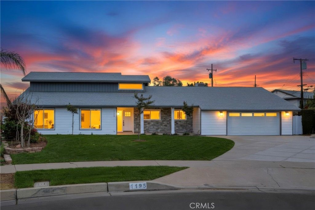 1195 N Lincoln, Orange, CA 92867 — exterior