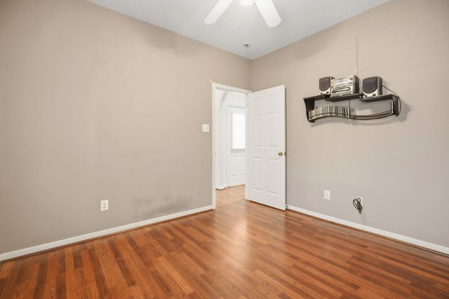 4814 Preston Trails Lane, Pasadena, TX 77505