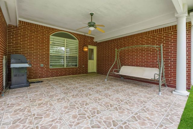 4814 Preston Trails Lane, Pasadena, TX 77505