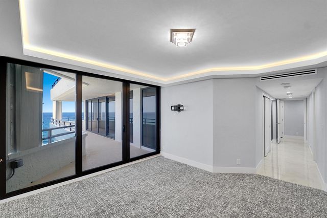 3560 S Ocean Boulevard 700, South Palm Beach, FL 33480