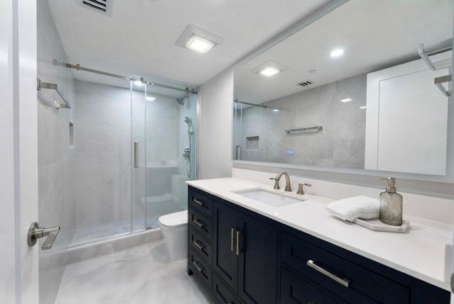 3560 S Ocean Boulevard 700, South Palm Beach, FL 33480