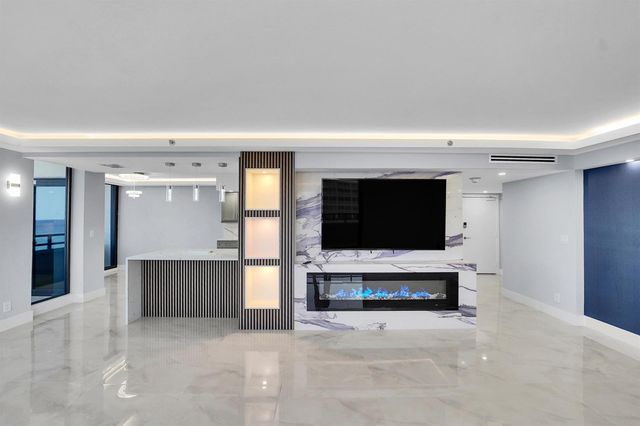 3560 S Ocean Boulevard 700, South Palm Beach, FL 33480