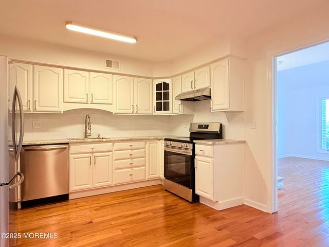 25 Meadow Avenue 64, Monmouth Beach, NJ 07750