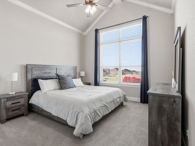 2005 Eagles Ridge Drive, Weatherford, TX 76087