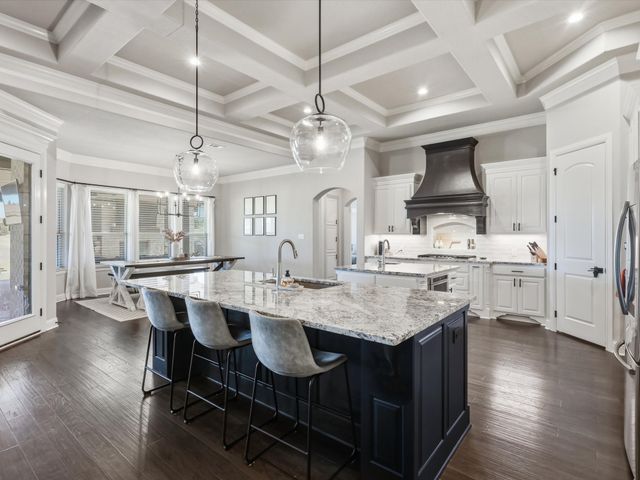 2005 Eagles Ridge Drive, Weatherford, TX 76087