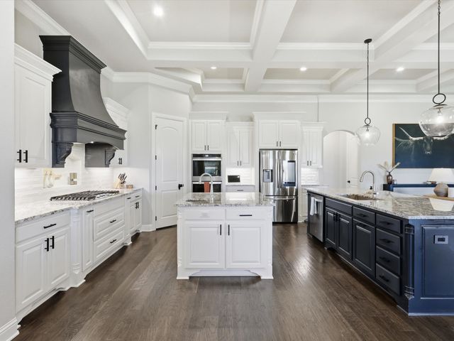 2005 Eagles Ridge Drive, Weatherford, TX 76087