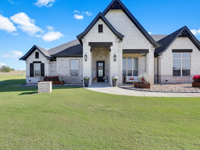 2005 Eagles Ridge Drive, Weatherford, TX 76087