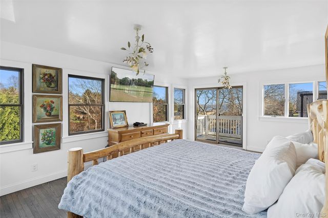 13 Willow Shade Avenue, East Quogue, NY 11942