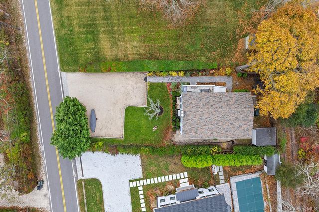 13 Willow Shade Avenue, East Quogue, NY 11942