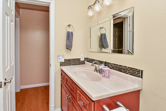 3925 S Jefferson Avenue 45, Springfield, MO 65807