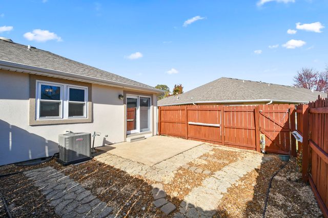 3925 S Jefferson Avenue 45, Springfield, MO 65807