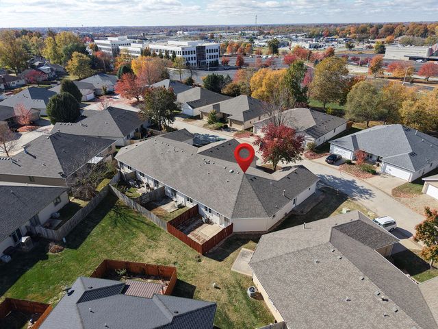 3925 S Jefferson Avenue 45, Springfield, MO 65807