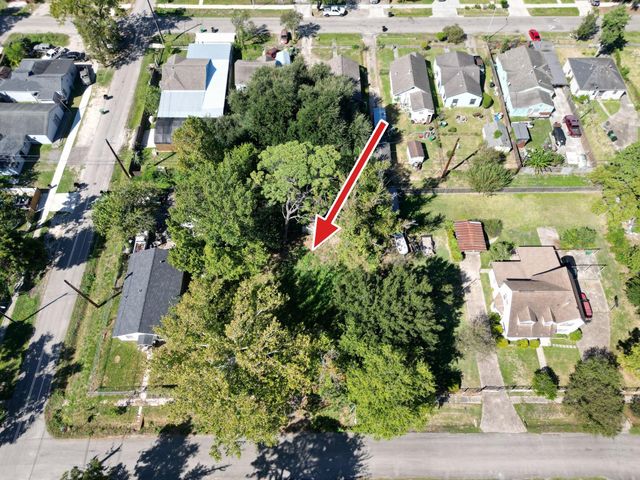 434 Hoffman Street, Houston, TX 77020