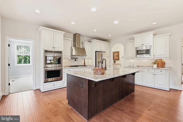 9904 S HARRIS FARM RD, Spotsylvania, VA 22553