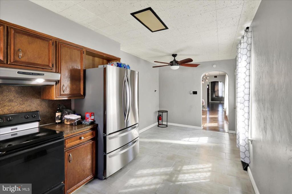 Image 16 of property listing at 209 FRANKLIN ST, Reading, PA 19602