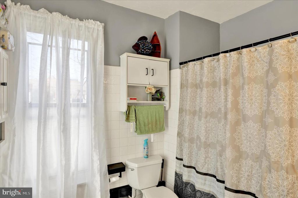 Image 23 of property listing at 209 FRANKLIN ST, Reading, PA 19602