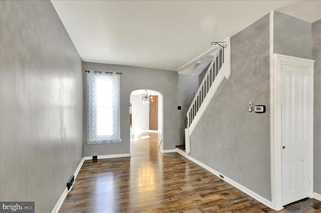 Image 7 of property listing at 209 FRANKLIN ST, Reading, PA 19602