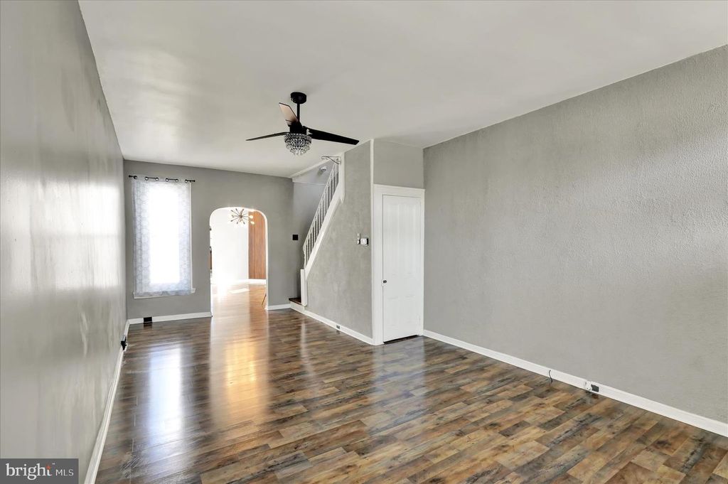 Image 8 of property listing at 209 FRANKLIN ST, Reading, PA 19602