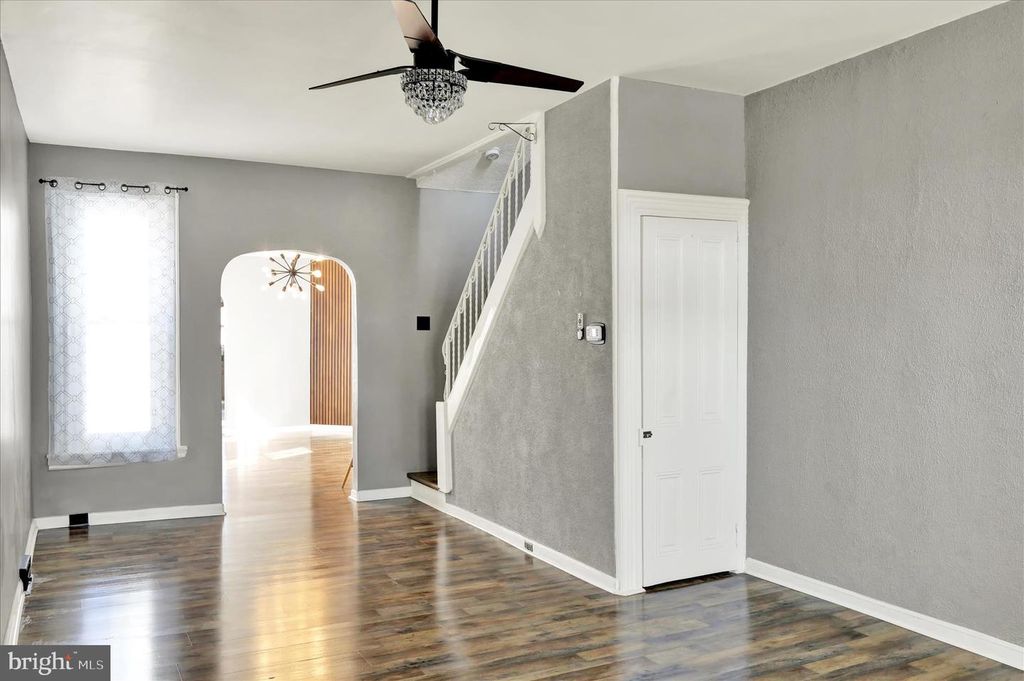 Image 9 of property listing at 209 FRANKLIN ST, Reading, PA 19602