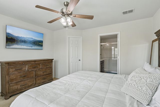 3304 Biggs Avenue, Aubrey, TX 76227