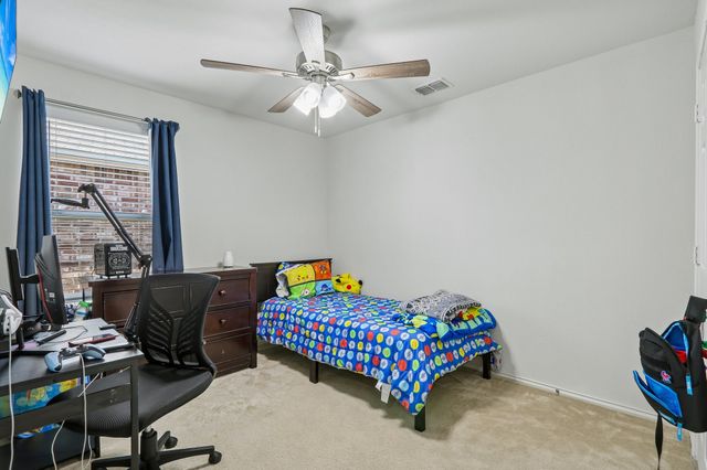 3304 Biggs Avenue, Aubrey, TX 76227