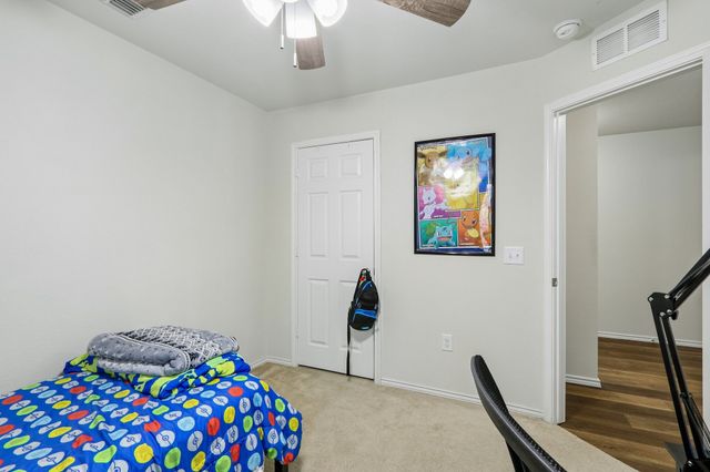 3304 Biggs Avenue, Aubrey, TX 76227