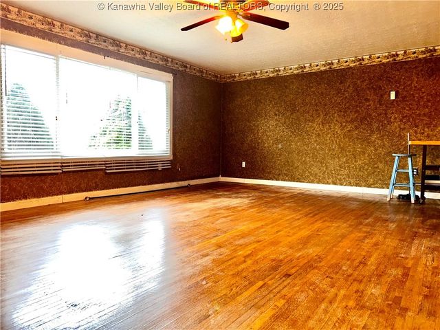 1163 Pigeon Roost Run, Kenna, WV 25248