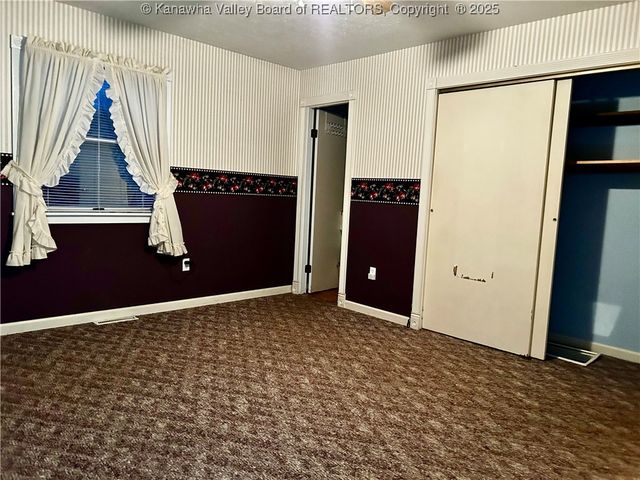 1163 Pigeon Roost Run, Kenna, WV 25248