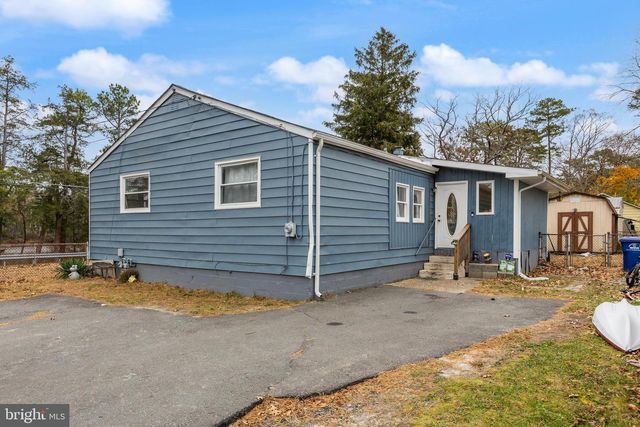 2000 S LAKESHORE DR, Browns Mills, NJ 08015