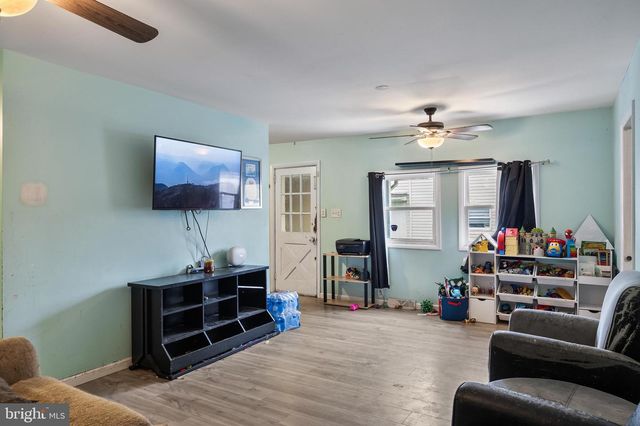 2000 S LAKESHORE DR, Browns Mills, NJ 08015