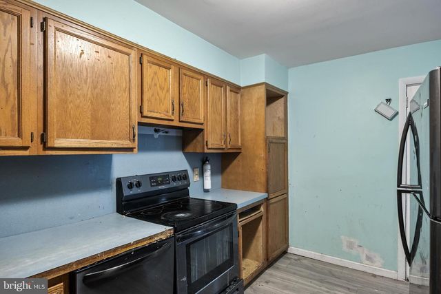 2000 S LAKESHORE DR, Browns Mills, NJ 08015