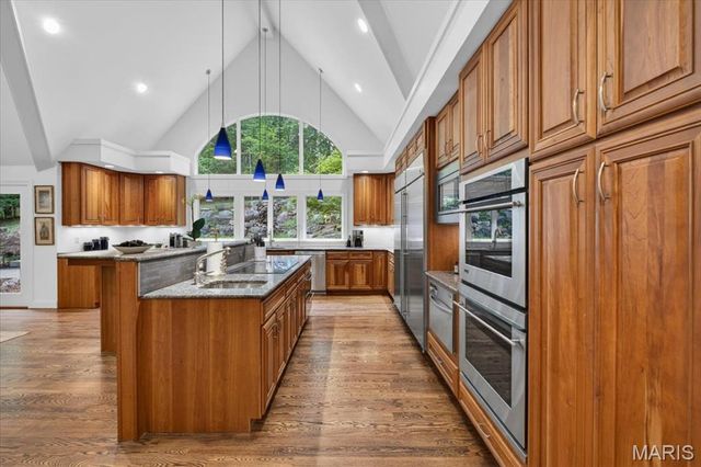 18032 Turkey Bend Drive, Wildwood, MO 63038