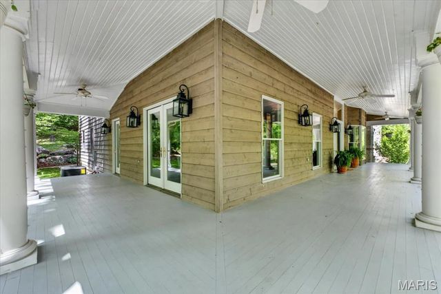 18032 Turkey Bend Drive, Wildwood, MO 63038