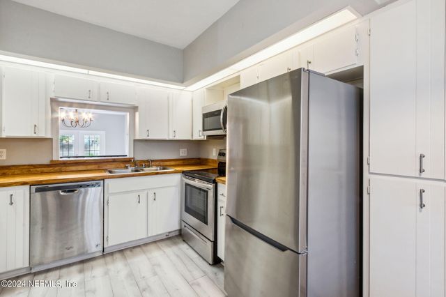 9252 SAN JOSE Boulevard 3602, Jacksonville, FL 32257