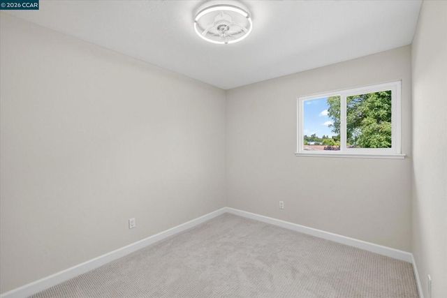 584 Mission Pl, Danville, CA 94526