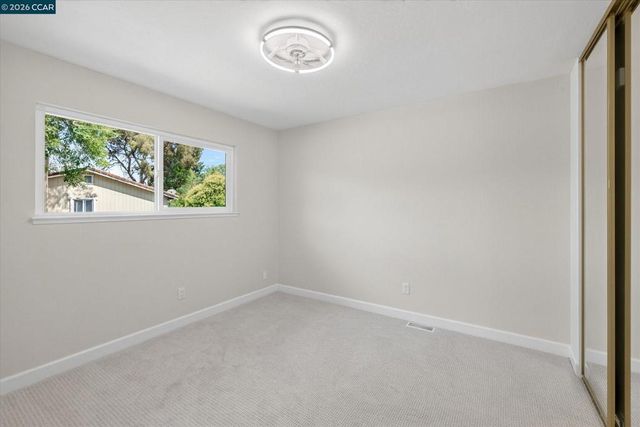 584 Mission Pl, Danville, CA 94526