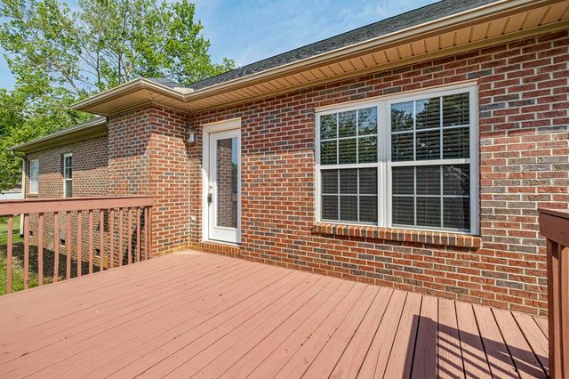 312 Rolling Meadow Ct, Spartanburg, SC 29303