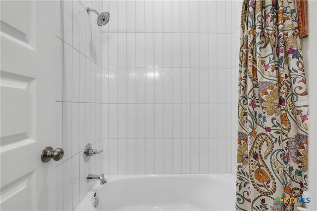 339 Sugarcane, New Braunfels, TX 78132