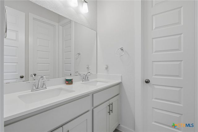 339 Sugarcane, New Braunfels, TX 78132