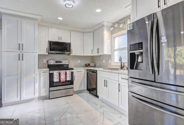 3839 Saddle Ridge Drive, Snellville, GA 30039