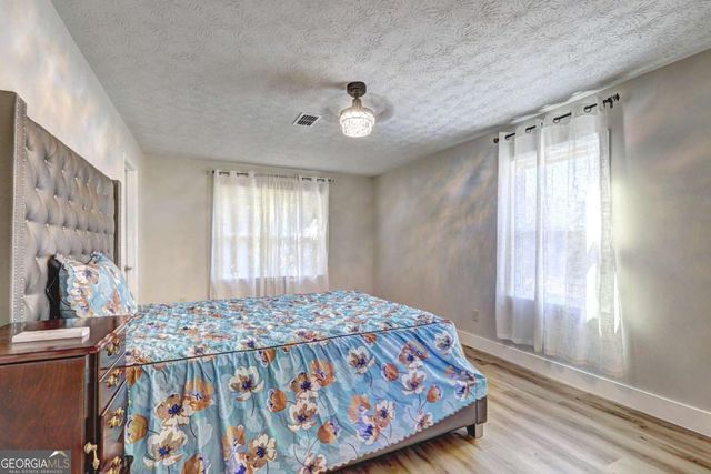 3839 Saddle Ridge Drive, Snellville, GA 30039