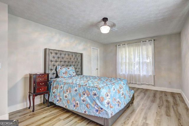 3839 Saddle Ridge Drive, Snellville, GA 30039