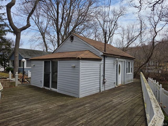 12 Dogwood Road, Wading River, NY 11792
