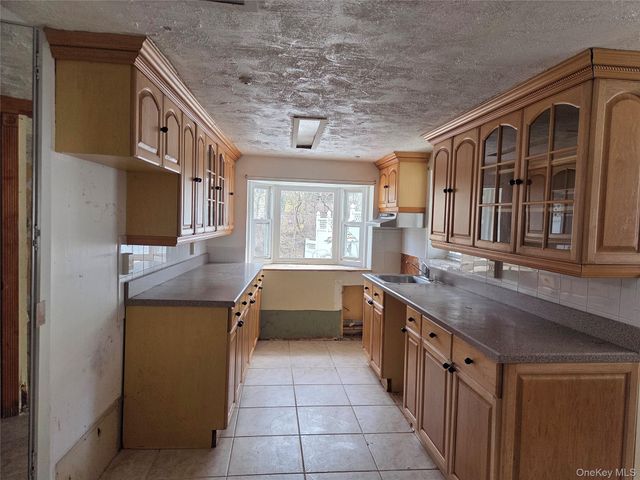 12 Dogwood Road, Wading River, NY 11792