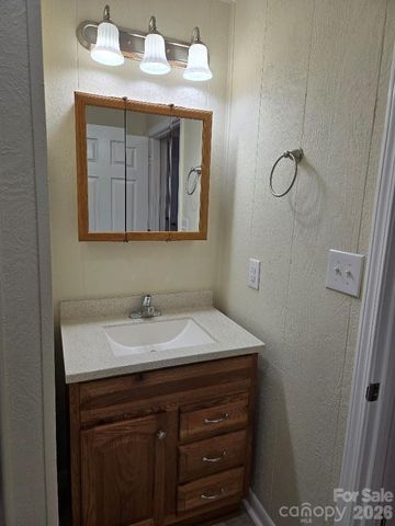 2191 Maple Valley Place, Lenoir, NC 28645