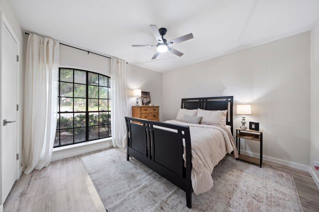 509 Kingsbridge Drive, Garland, TX 75040