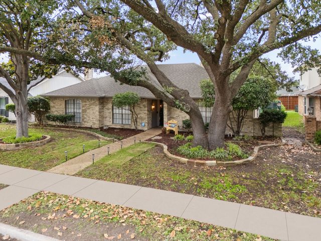 509 Kingsbridge Drive, Garland, TX 75040