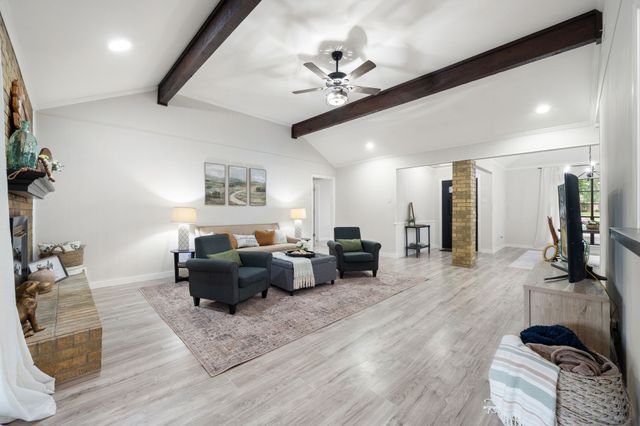 509 Kingsbridge Drive, Garland, TX 75040