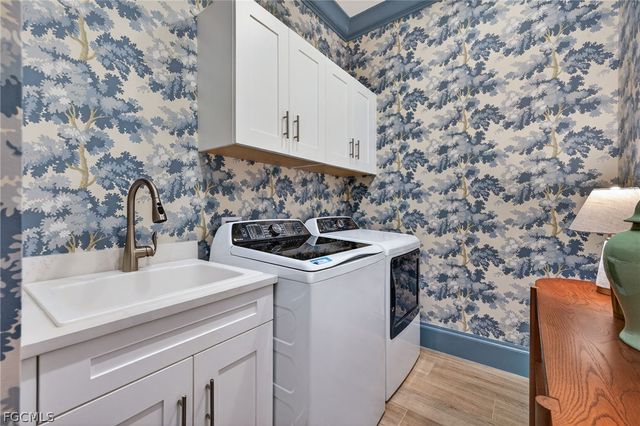 17395 Blue Sapphire DR, Fort Myers, FL 33913