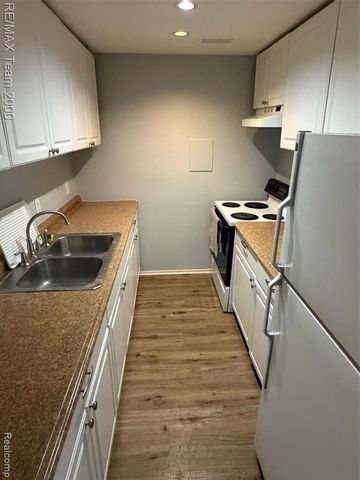 22700 Garrison Street 505, Dearborn, MI 48124